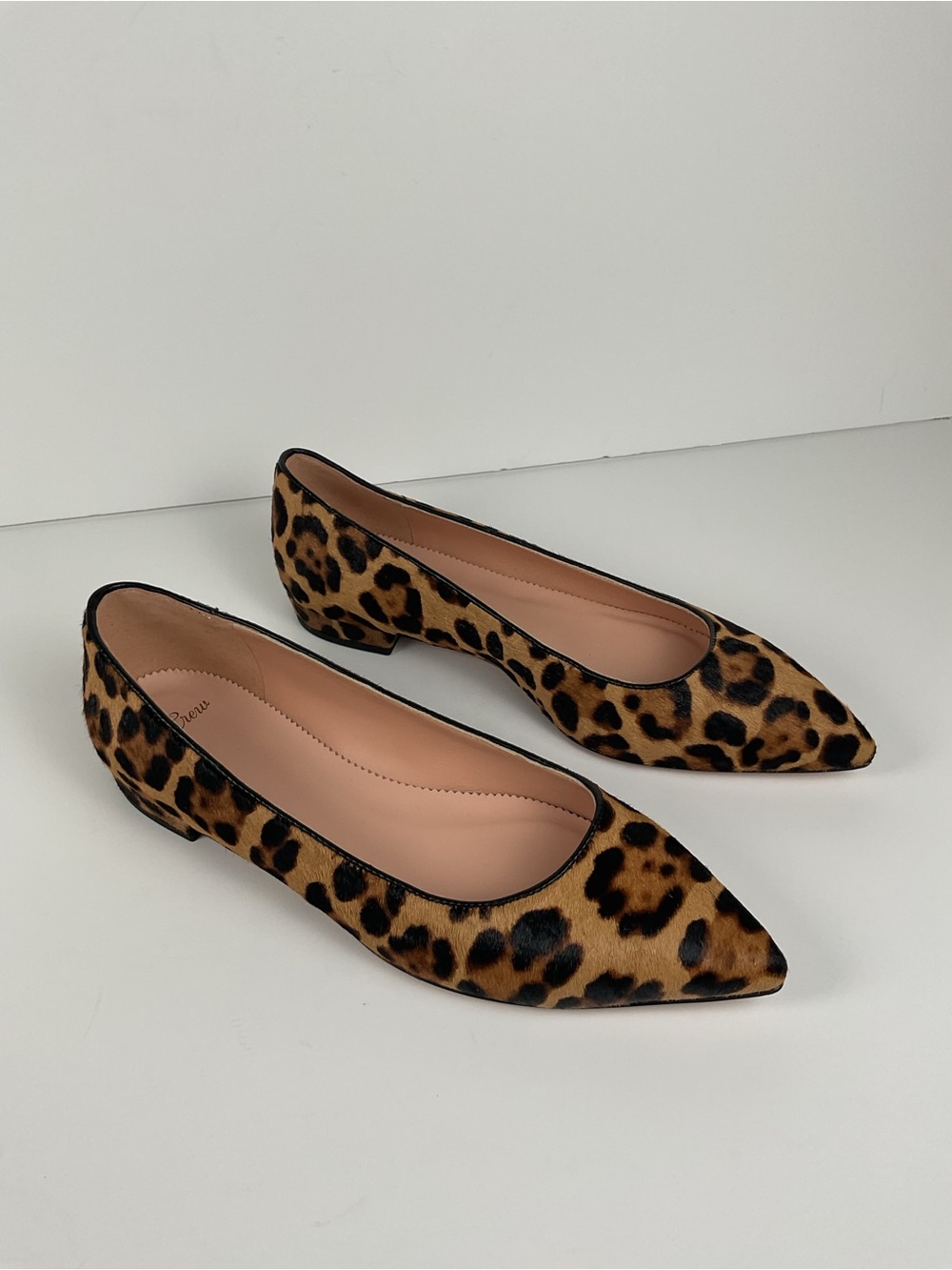 J.Crew Leopard Calf Hair Pointed Toe Flats Size 8 - Picture 4 of 11